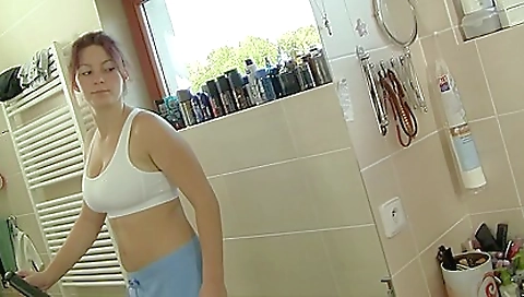 Mocha and sexyi specie ludly a ride