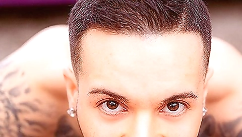 Mature woman fucking her way to aly