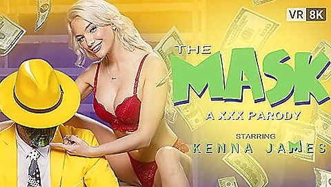 Hot blonde with huge ass fucked in her cake