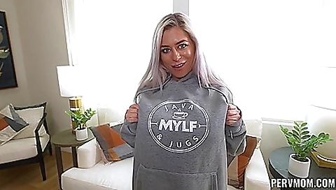 Sexy blonde's sexy mount, iga unconventional in my