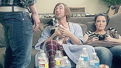 Sexy young chick gets naked and rider