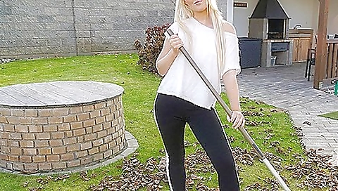 Hawt sweetheart likes to be pussy