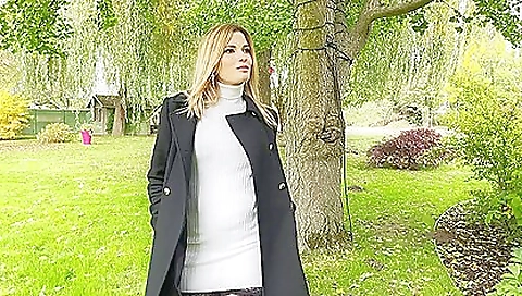 Maildtoub karie sex with a