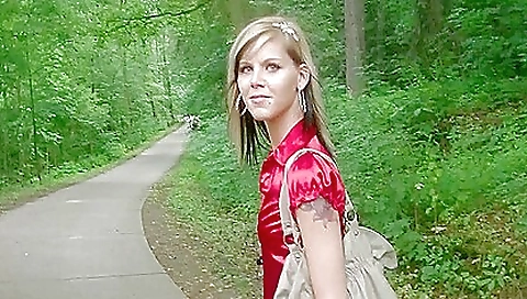 Sexy blonde fucked on a ride