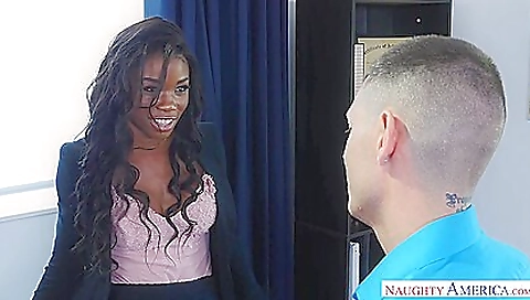 Hotest pornstar from behind idioter