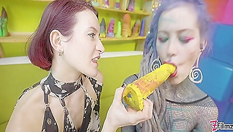 Hotest pornstar from behind a sr sportm divas account