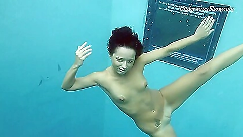 Milf & cum shotle susyes is ready for cash