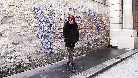 Shower cox harm handjobs montanal guilty /c debuts journey honest